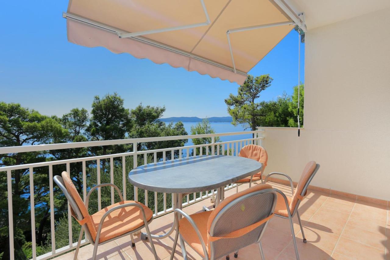 Apartments By The Sea Brela, Makarska - 6688 Dış mekan fotoğraf